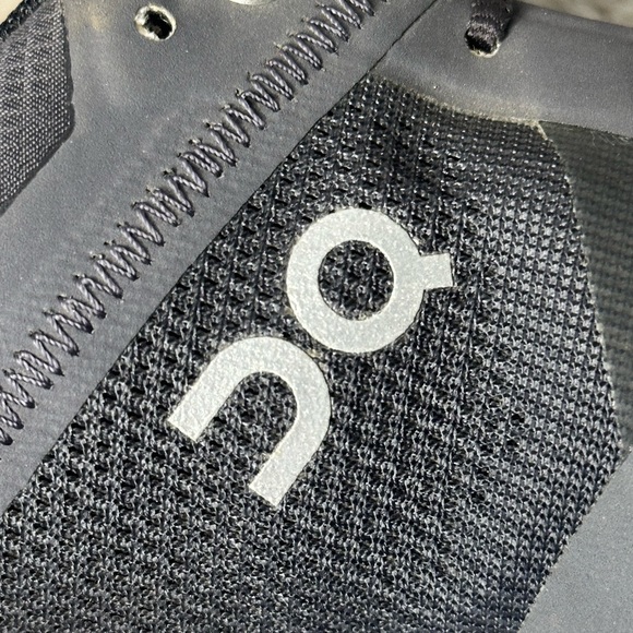 On Running Cloud X Women’s Sneakers Gray and Pink Size 8 - Picture 7 of 8